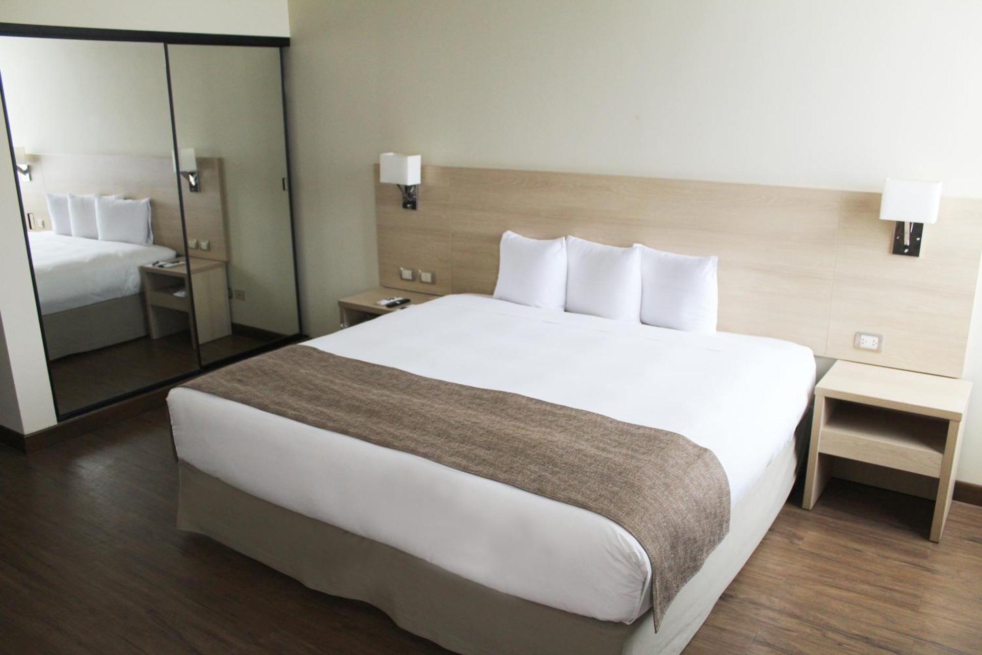 Del Prado Hotel Lima Kültér fotó